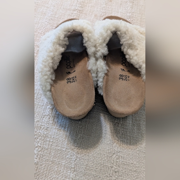 Birkenstock Papillio Cozy Cream Fuzzy Slide Sandals Sz 38, 7.5 - Picture 2 of 4